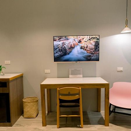 Madonna Hometel&Suites New Pandan Panabo Buitenkant foto